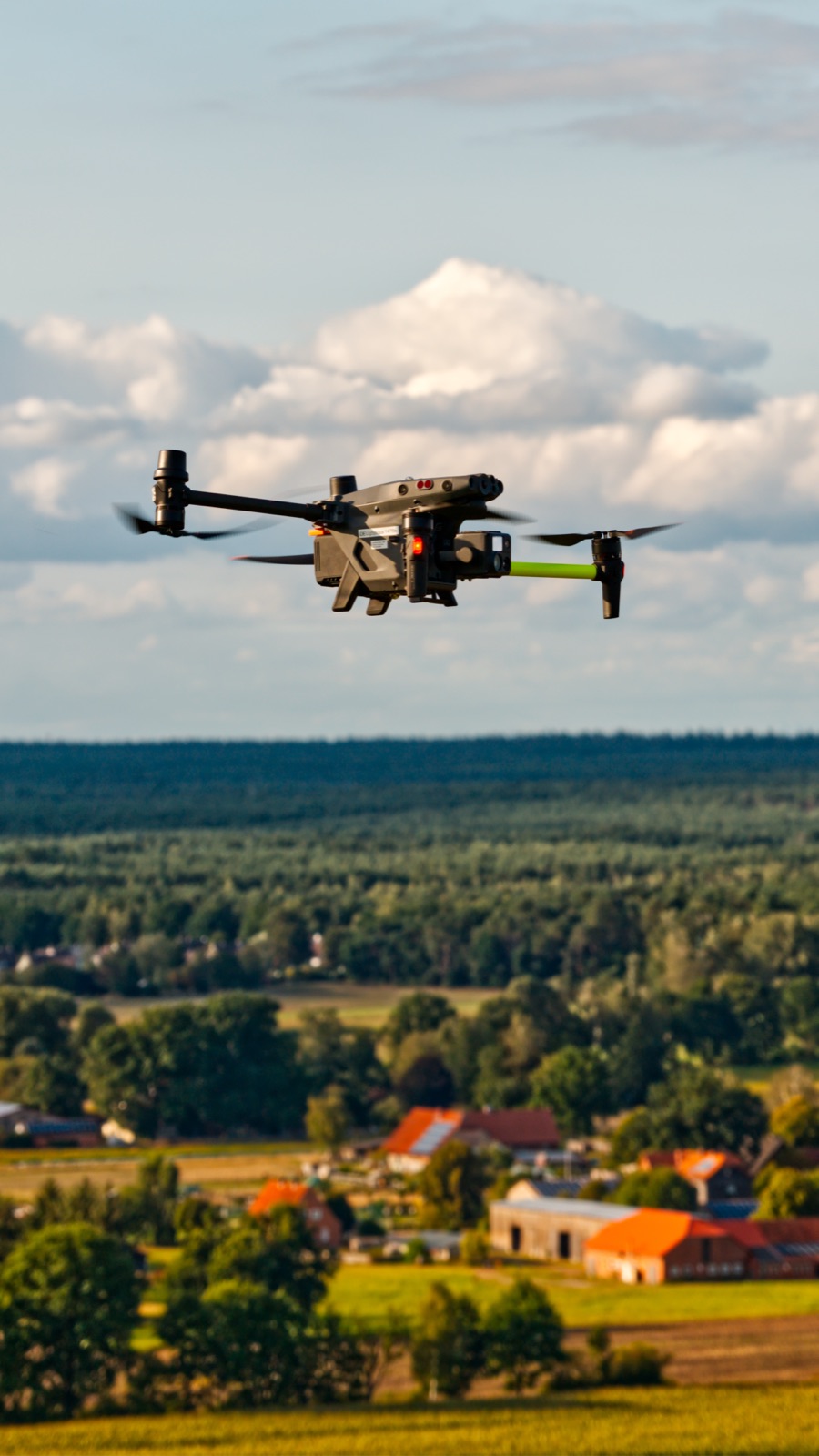 Einsatzbereit über der Heide